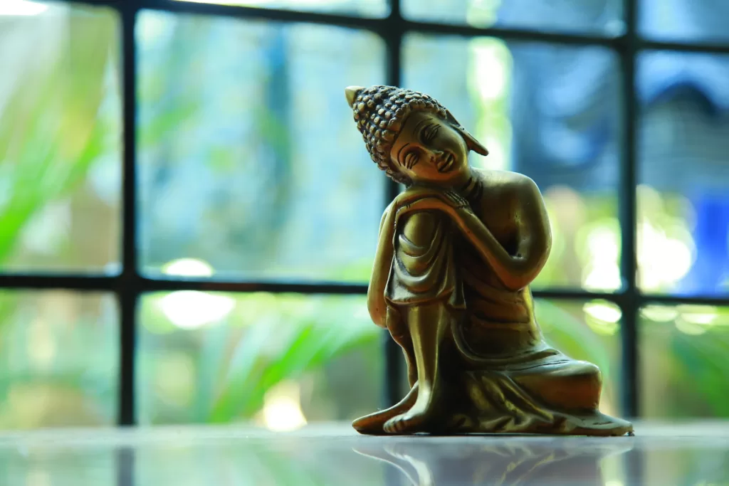 gold Buddha statue